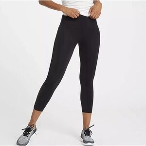 SPANX Look At‎ Me Now Cropped Seemless Leggings Size XL Black Waist 36-39"